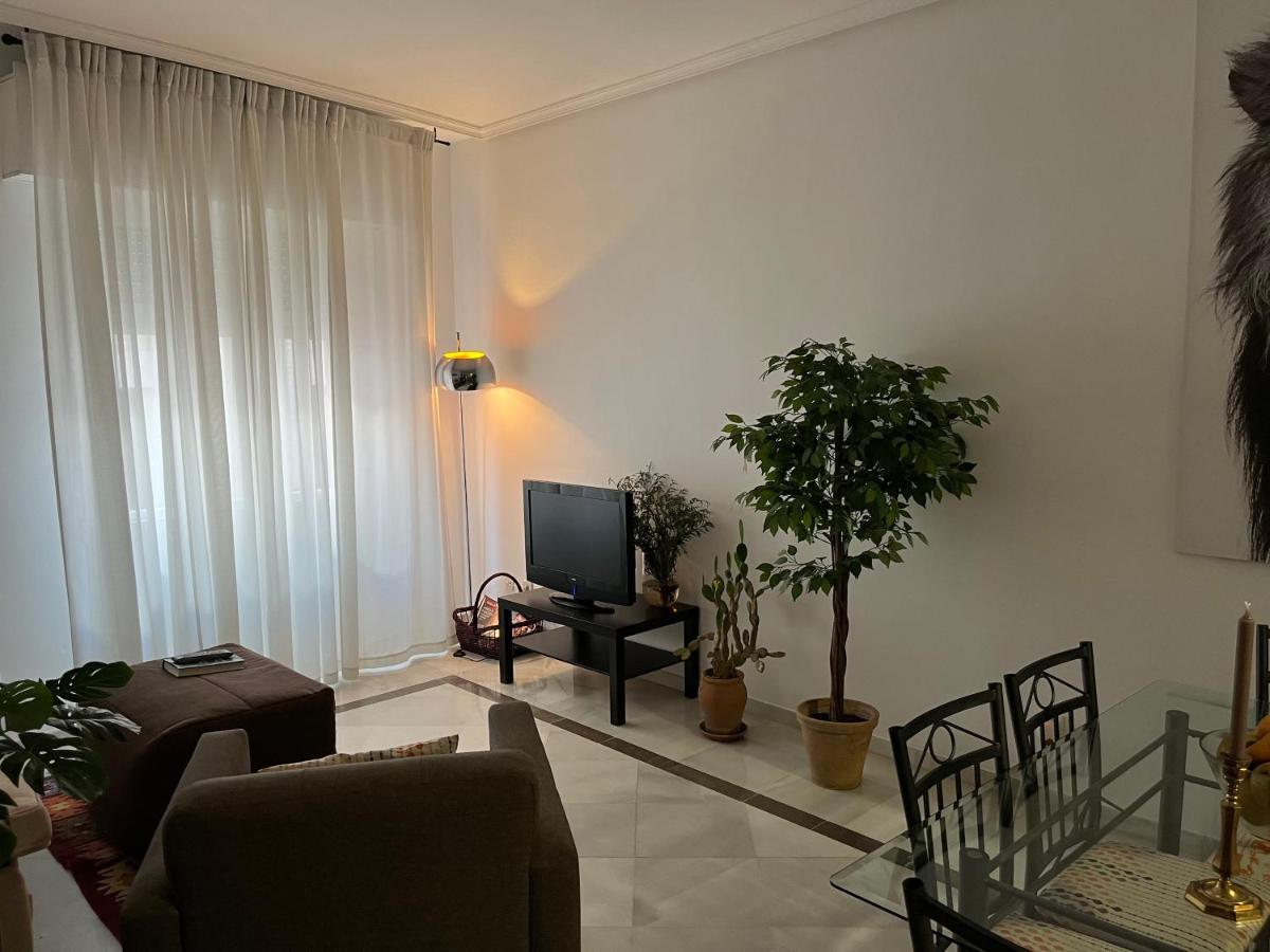 Very Nice Apartament. City Center. Private Parking إشبيلية المظهر الخارجي الصورة